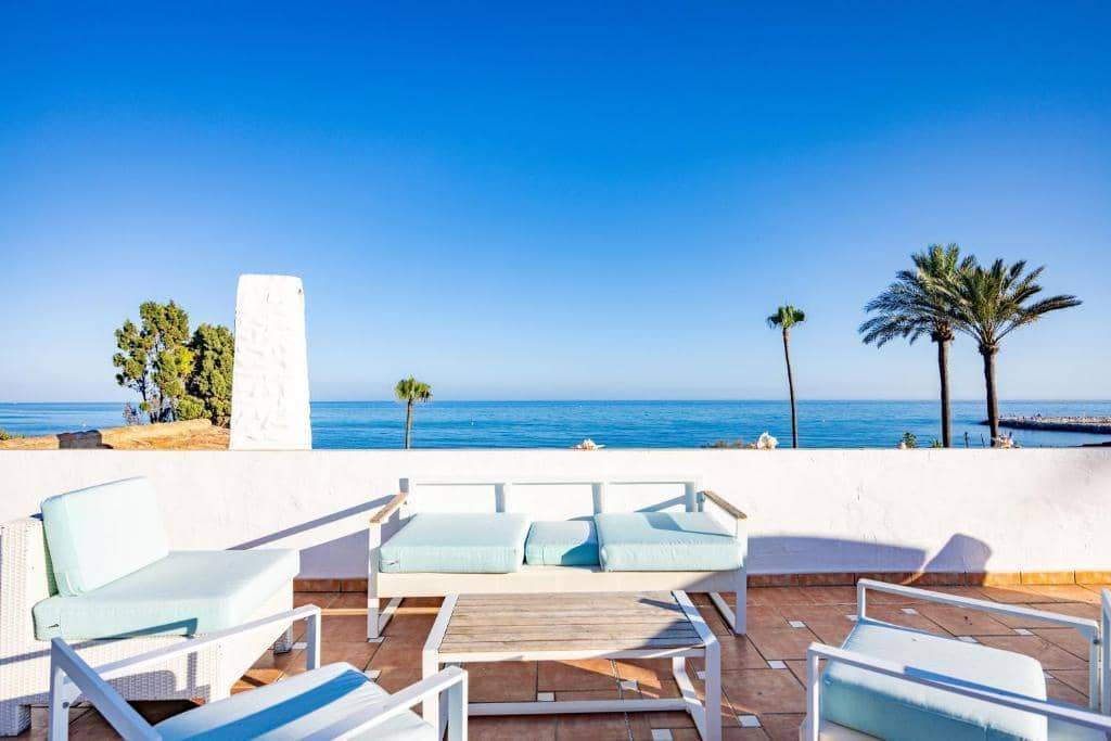 6 sypialnia Willa do wynajęcia w Marbella z basenem garażem - 30 000 € (Ref: 9236751)