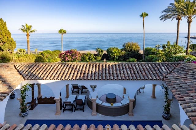 6 sypialnia Willa do wynajęcia w Marbella z basenem garażem - 30 000 € (Ref: 9236751)