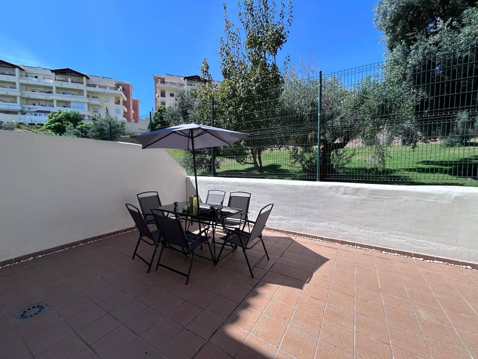 2 soverom Leilighet til salgs i Arroyo de la Miel med svømmebasseng garasje - € 335 000 (Ref: 9243227)