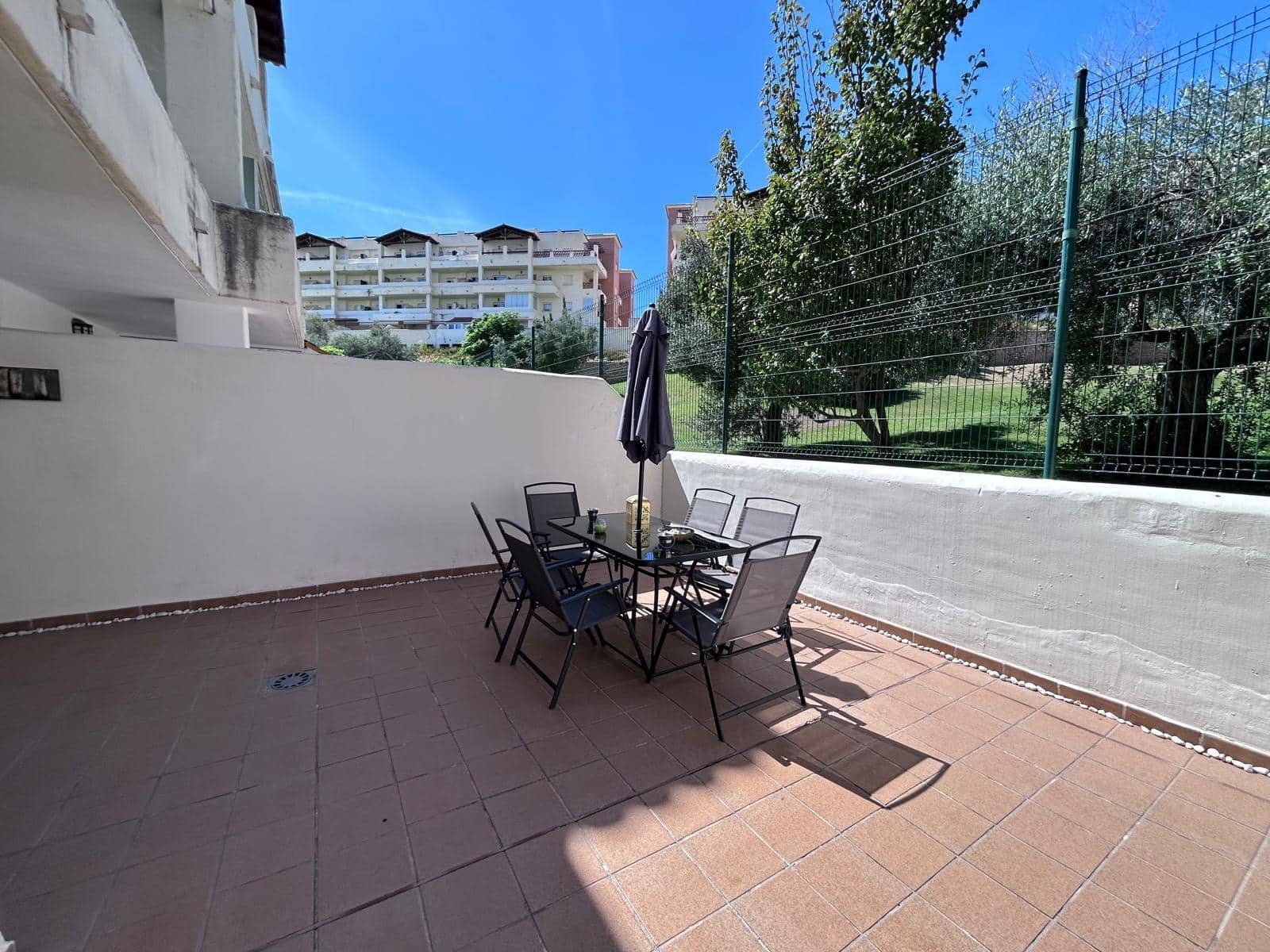 2 soverom Leilighet til salgs i Arroyo de la Miel med svømmebasseng garasje - € 335 000 (Ref: 9243227)