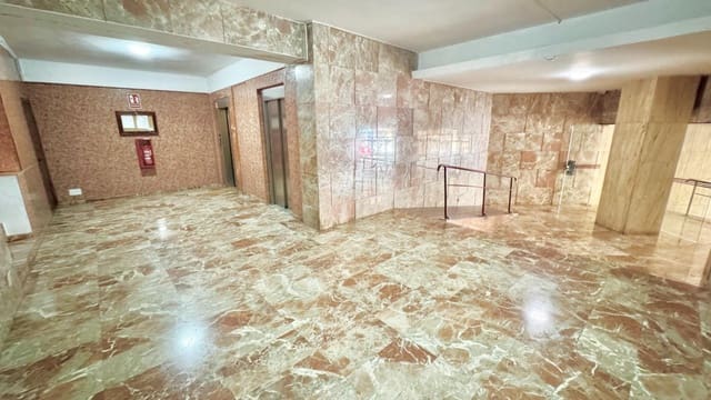 1 makuuhuone Huoneisto myytävänä paikassa Torremolinos - 198 000 € (Ref: 9285366)