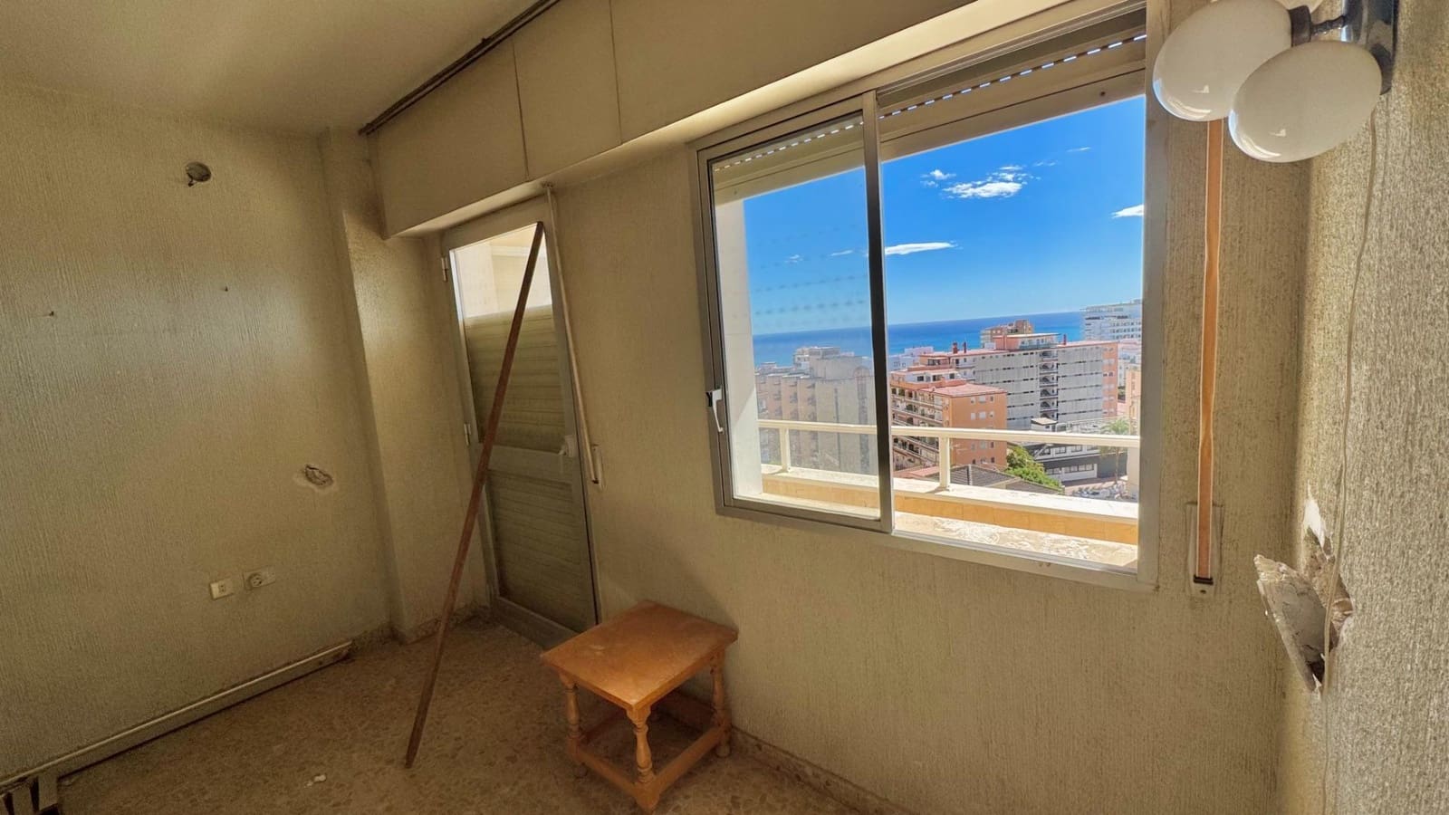 1 soverom Studio til salgs i Torremolinos med svømmebasseng - € 143 000 (Ref: 9335198)
