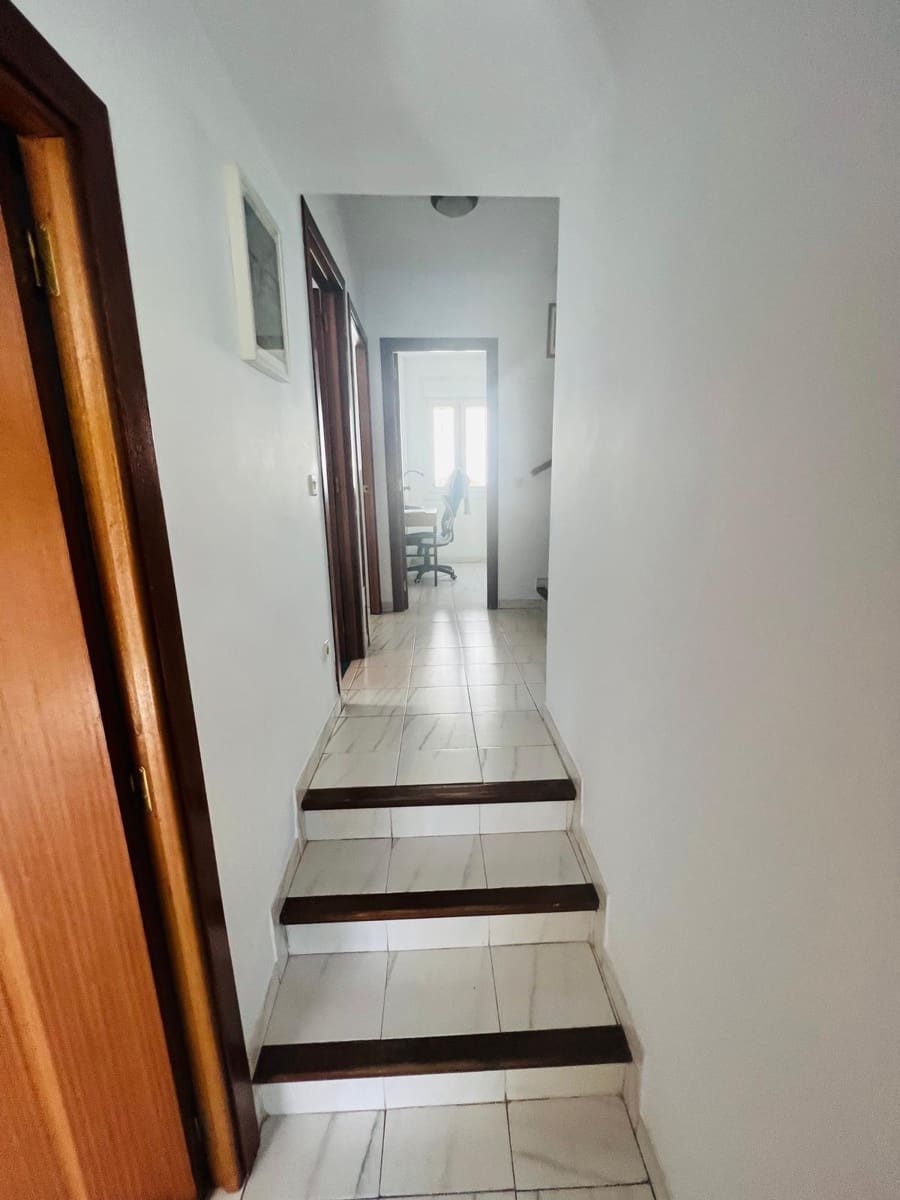 5 sypialnia Dom blizniak na sprzedaż w Torremolinos z garażem - 599 000 € (Ref: 9367384)