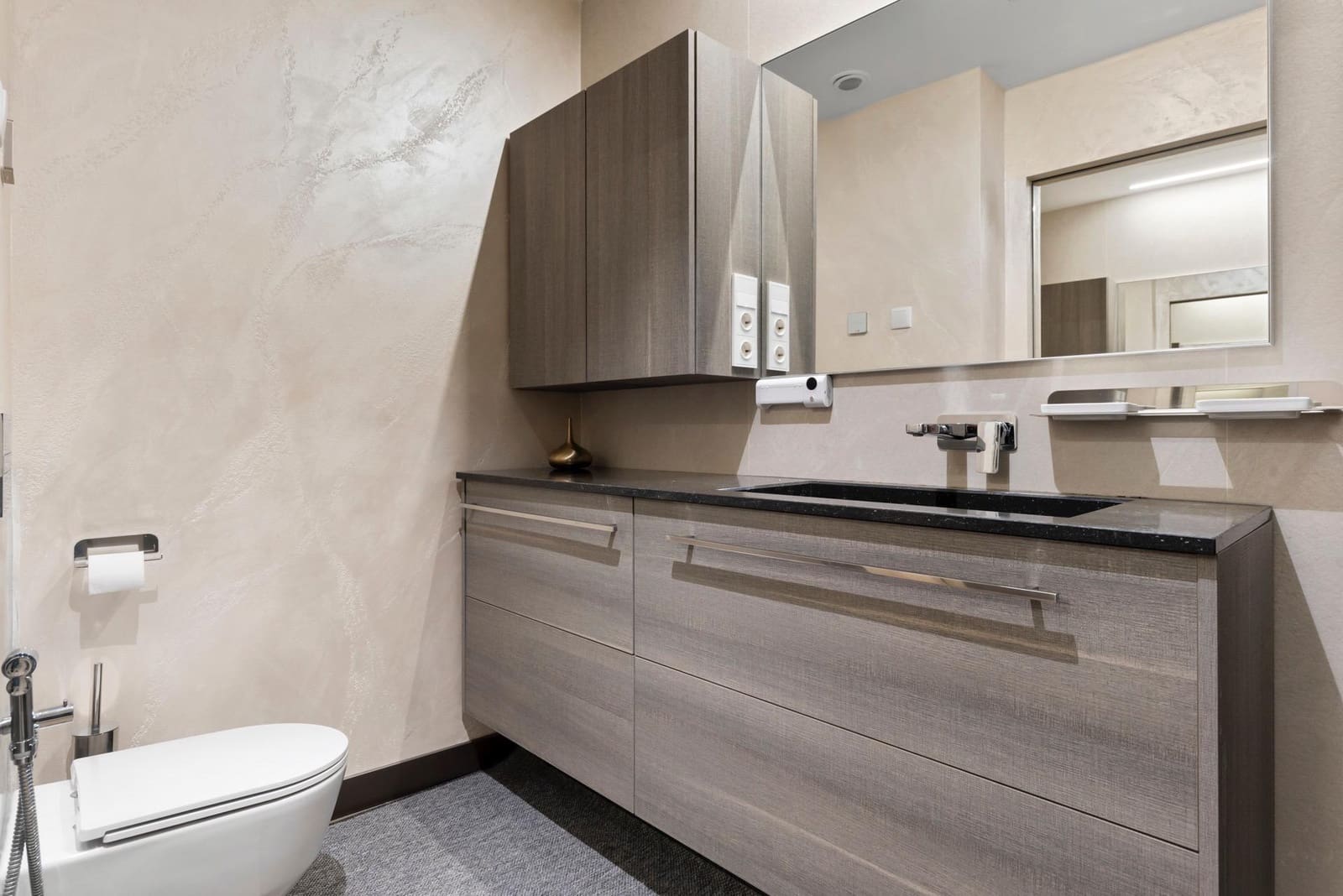 3 slaapkamer Appartement te koop in Torremolinos met zwembad garage - € 1.400.000 (Ref: 9382725)