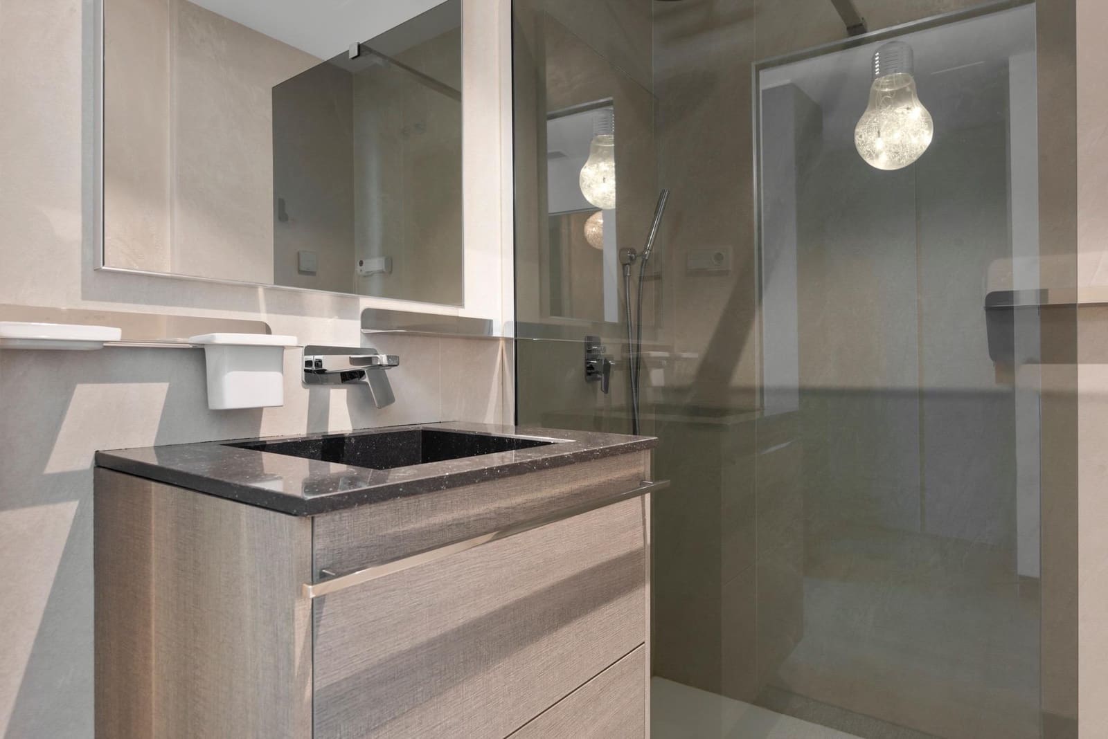 3 slaapkamer Appartement te koop in Torremolinos met zwembad garage - € 1.400.000 (Ref: 9382725)