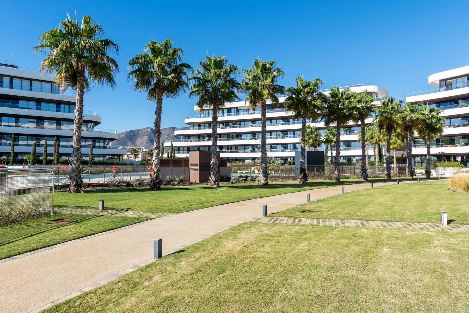 3 slaapkamer Appartement te koop in Torremolinos met zwembad garage - € 1.400.000 (Ref: 9382725)
