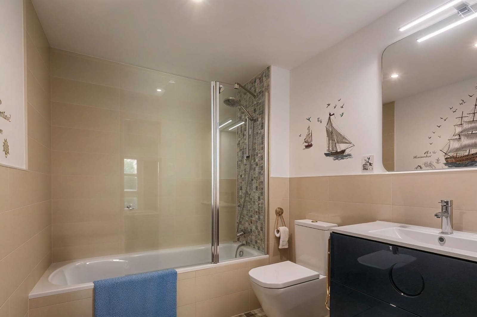 4 soveværelse Rækkehus til salg i Benalmadena Costa med swimmingpool garage - € 599.000 (Ref: 9382726)