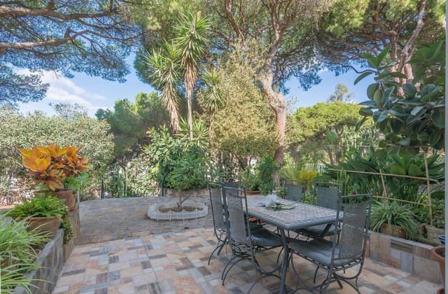 4 soveværelse Rækkehus til salg i Benalmadena Costa, Benalmádena med swimmingpool garage - € 599.000 (Ref: 9382726)