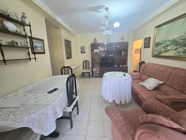 Piso de 3 habitaciones en Torremolinos en venta - 210.000 € (Ref: 9396223)