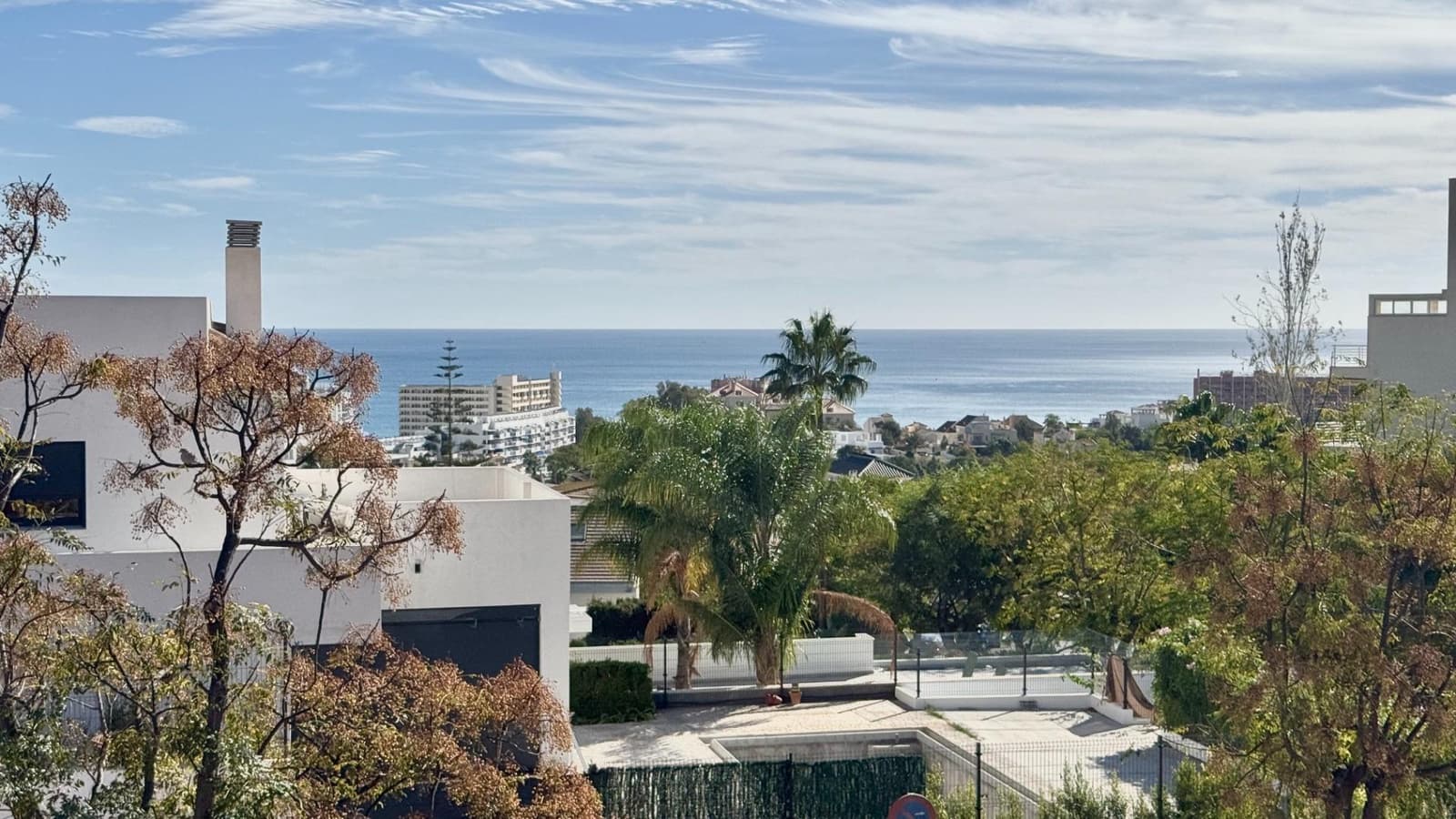 4 soveværelse Villa til salg i Torrequebrada med garage - € 830.000 (Ref: 9398667)