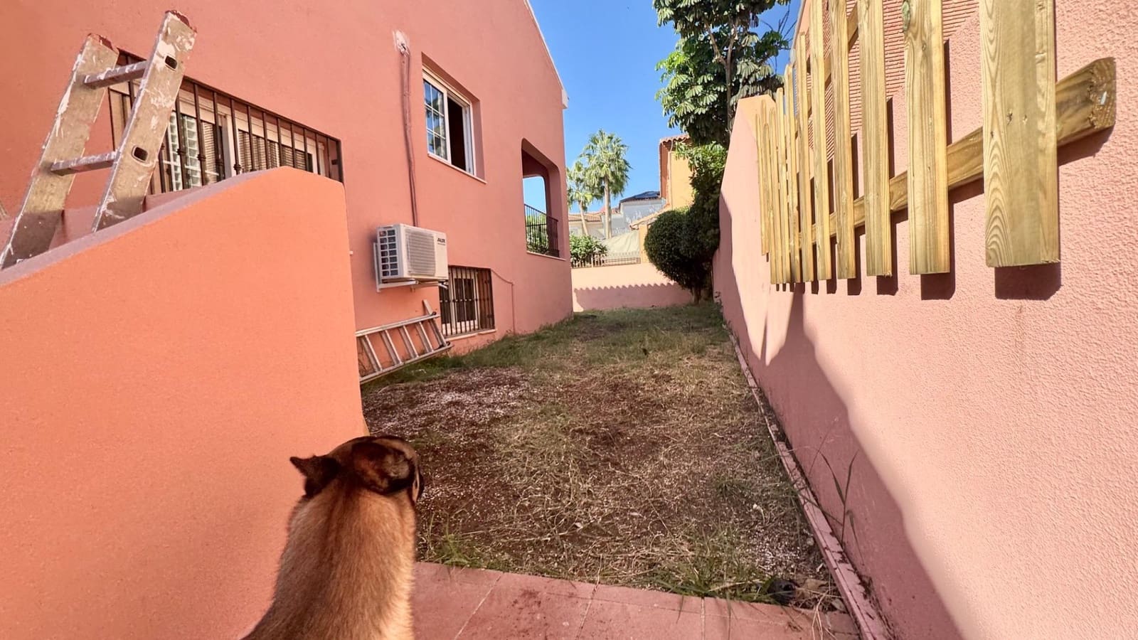 4 soveværelse Villa til salg i Torrequebrada med garage - € 830.000 (Ref: 9398667)