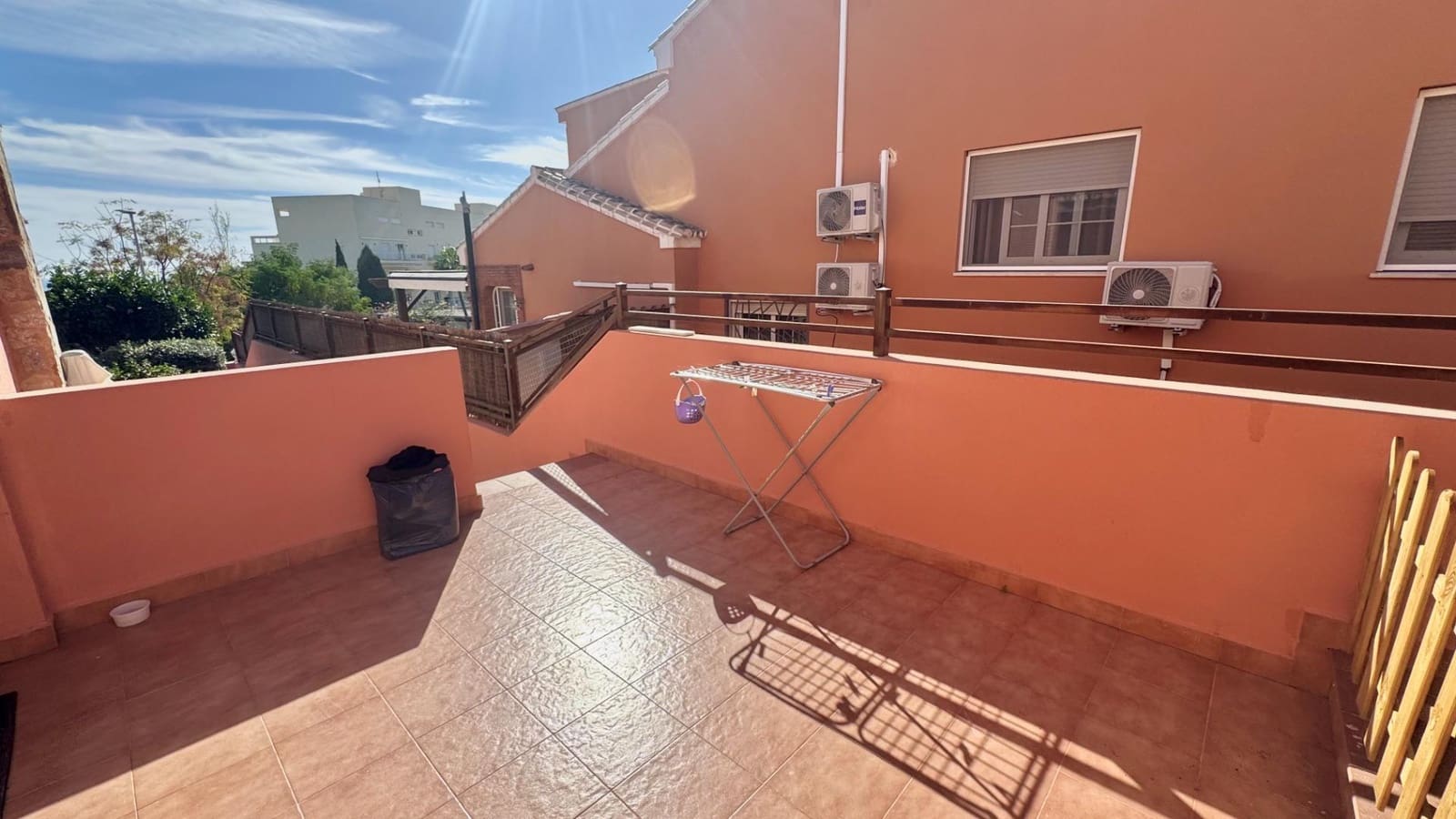 4 soveværelse Villa til salg i Torrequebrada med garage - € 830.000 (Ref: 9398667)