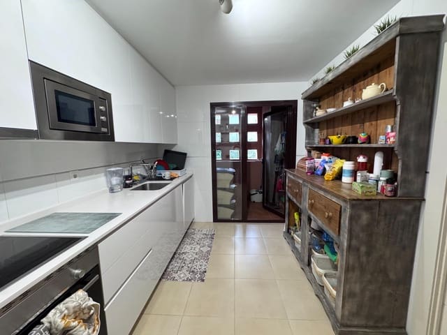 4 Zimmer Wohnung zu verkaufen in Benalmádena mit Pool Garage - 511.000 € (Ref: 9398668)
