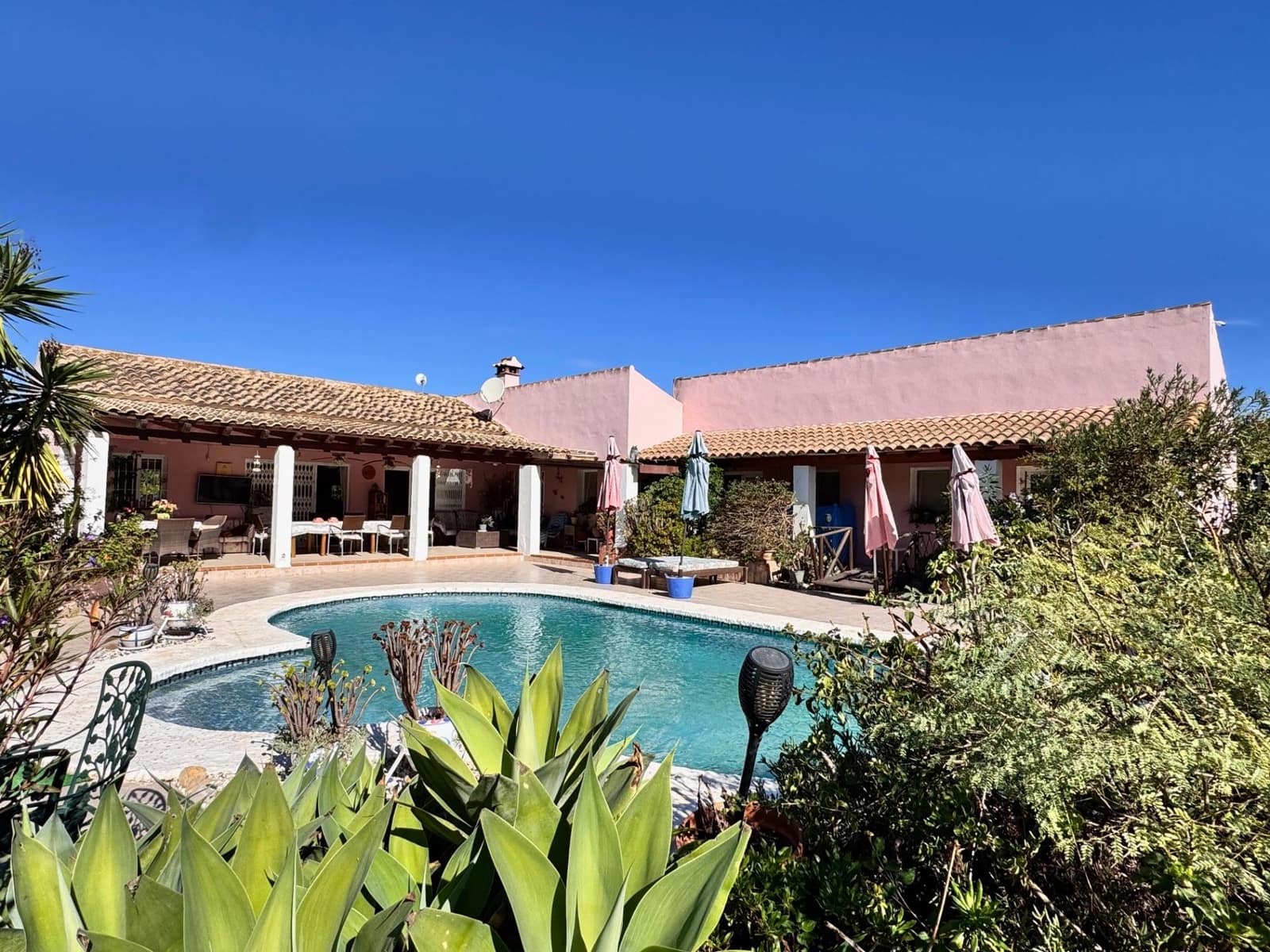 5 soverom Finca/Herregård til salgs i Cartama med svømmebasseng - € 499 000 (Ref: 9403557)