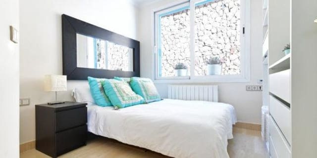 Piso de 2 habitaciones en Torrequebrada, Benalmádena en venta con garaje - 2.900.000 € (Ref: 9406616)