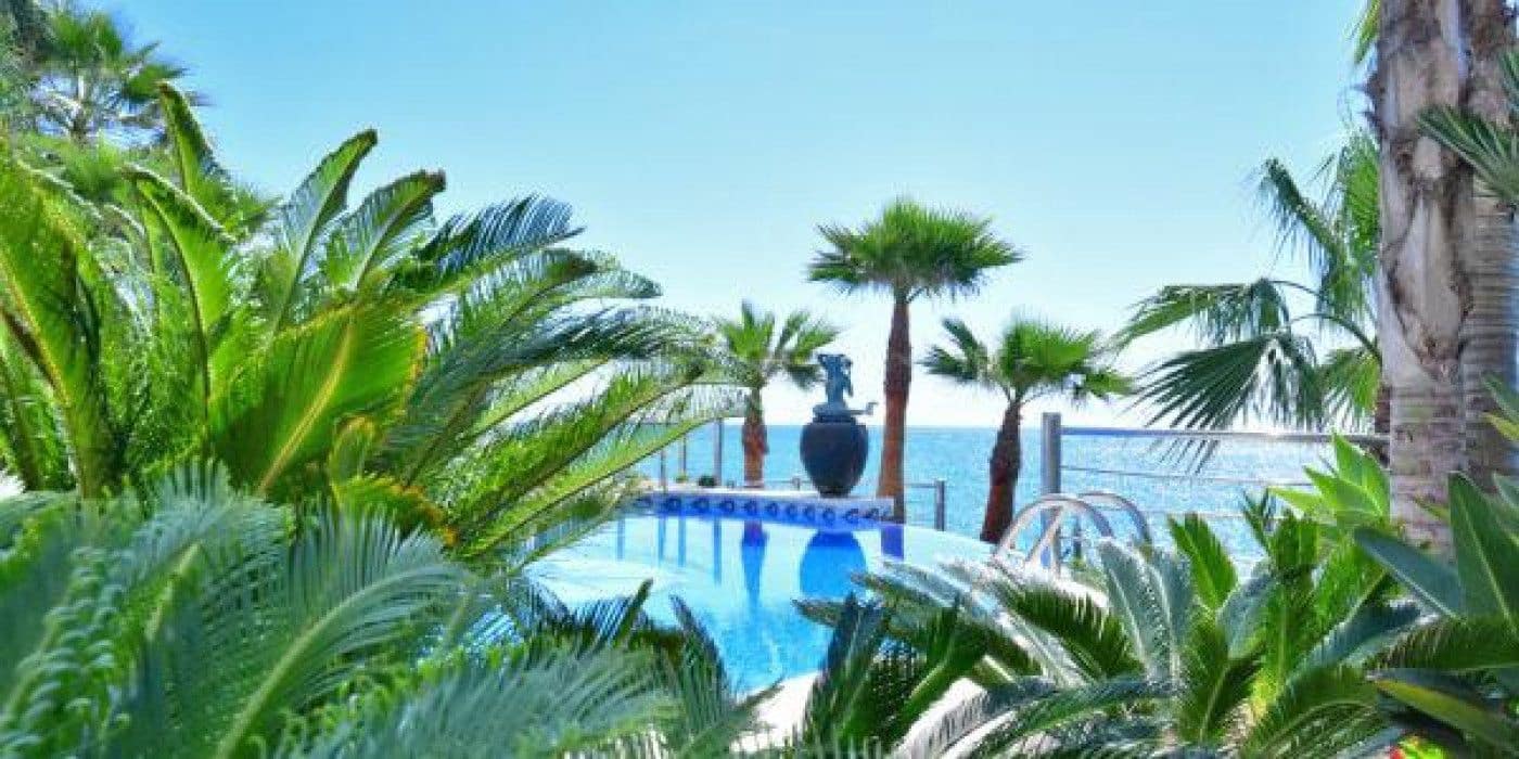 2 sovrum Lägenhet till salu i Torrequebrada med garage - 2 900 000 € (Ref: 9406616)