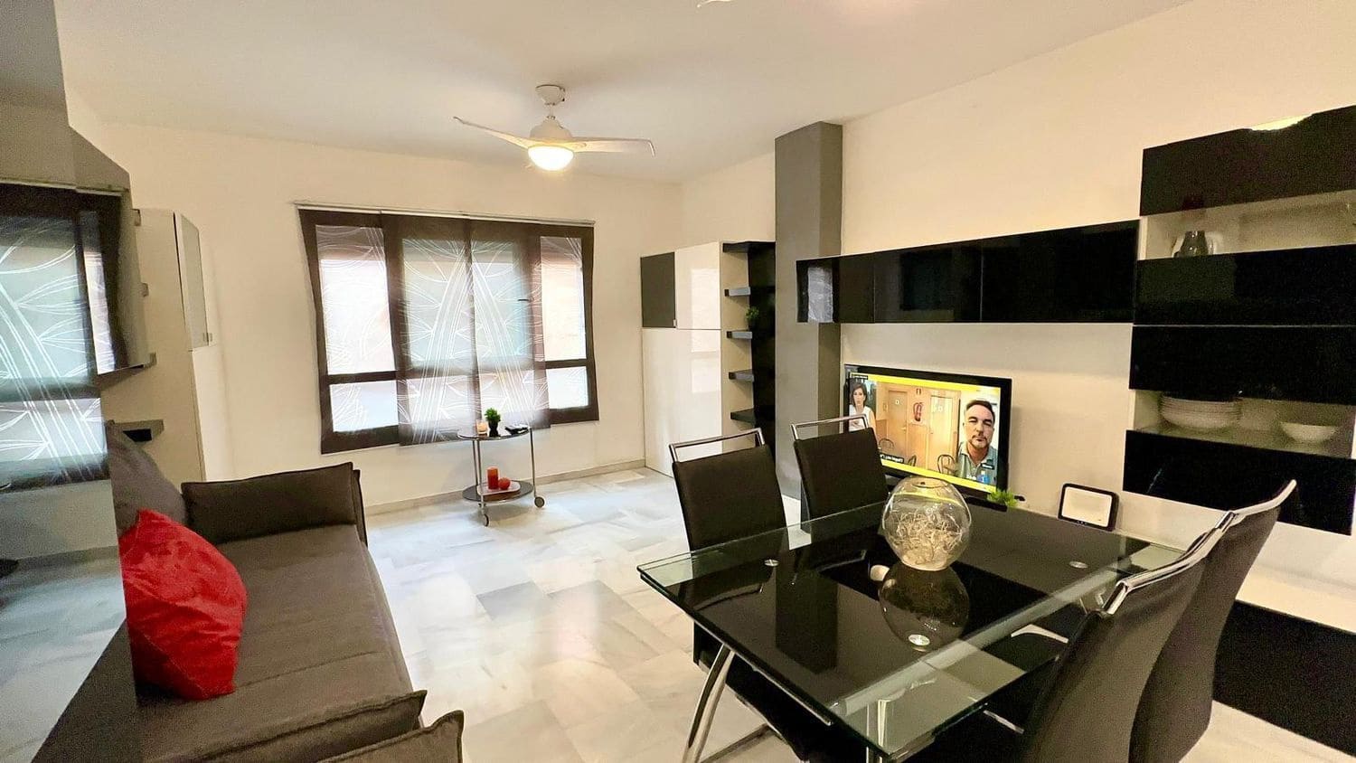 Studio for sale in Torremolinos - € 154,900 (Ref: 9416041)