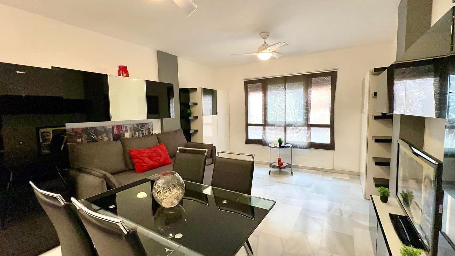 Studio for sale in Torremolinos - € 154,900 (Ref: 9416041)