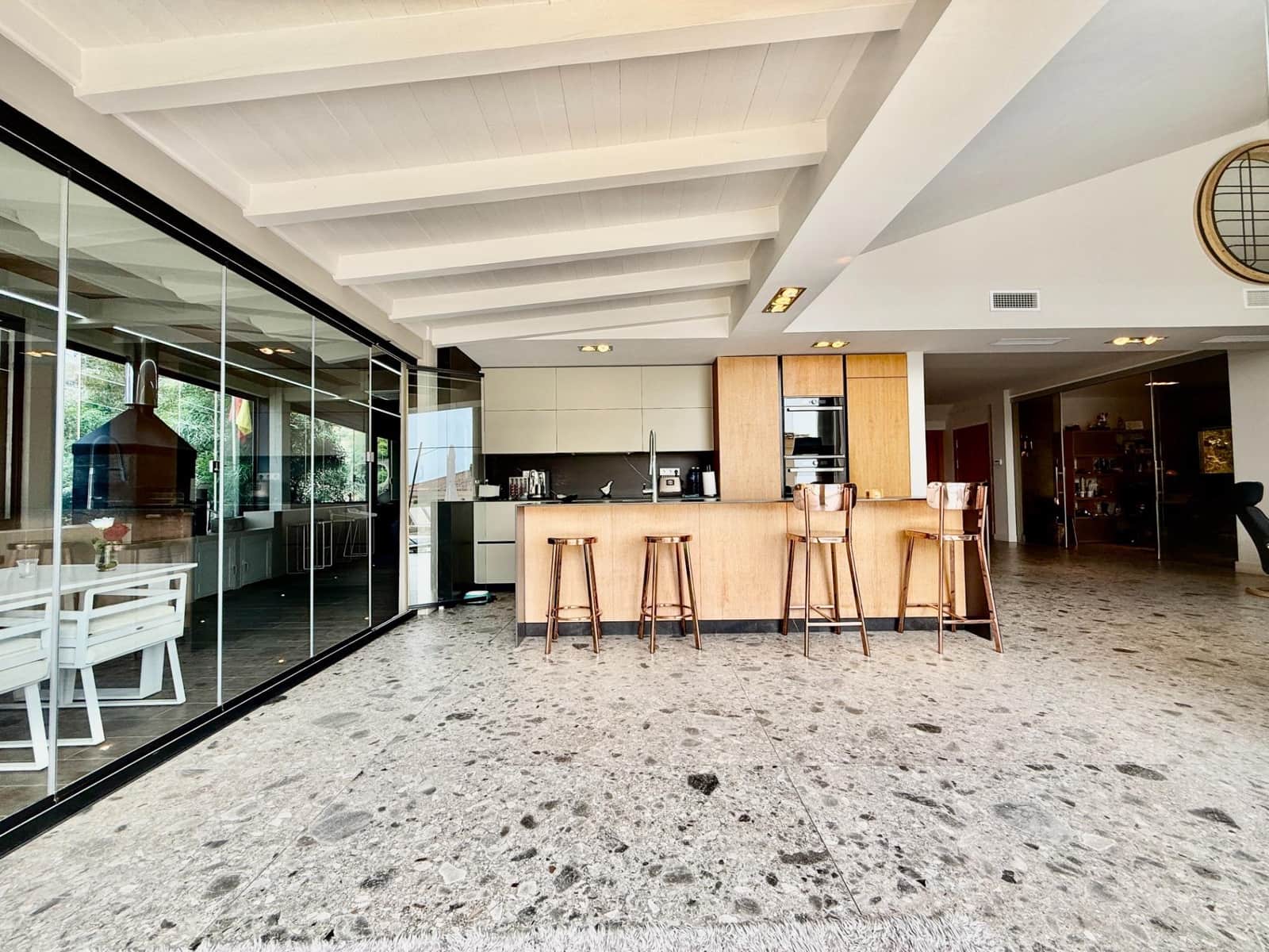 4 bedroom Villa for sale in Benalmadena with pool garage - € 1,395,000 (Ref: 9422292)