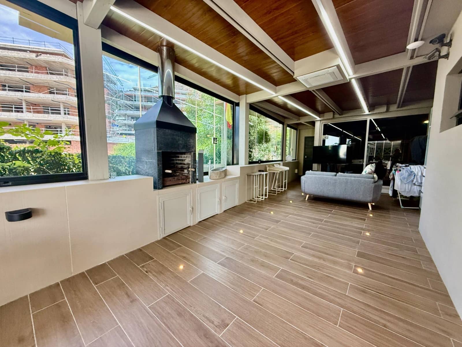 4 bedroom Villa for sale in Benalmadena with pool garage - € 1,395,000 (Ref: 9422292)