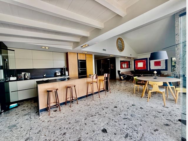 4 bedroom Villa for sale in Benalmádena with pool garage - € 1,395,000 (Ref: 9422292)