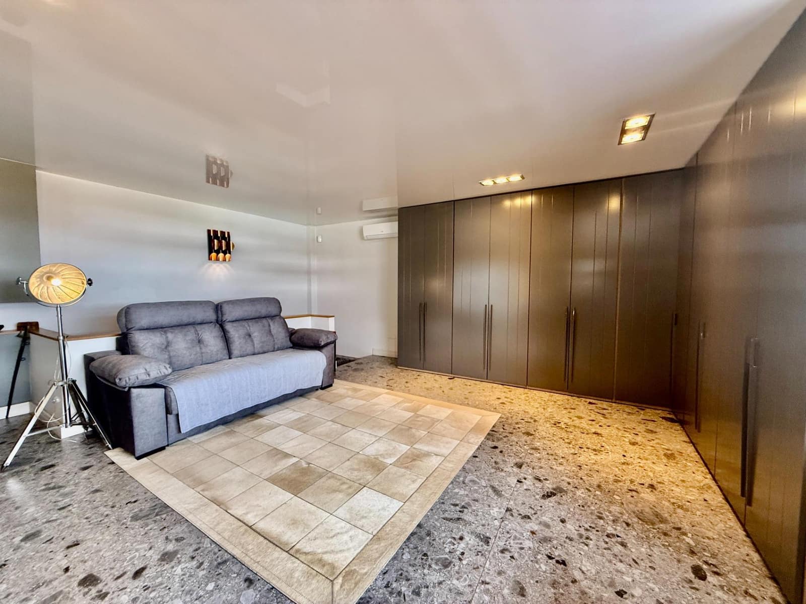 4 bedroom Villa for sale in Benalmadena with pool garage - € 1,395,000 (Ref: 9422292)