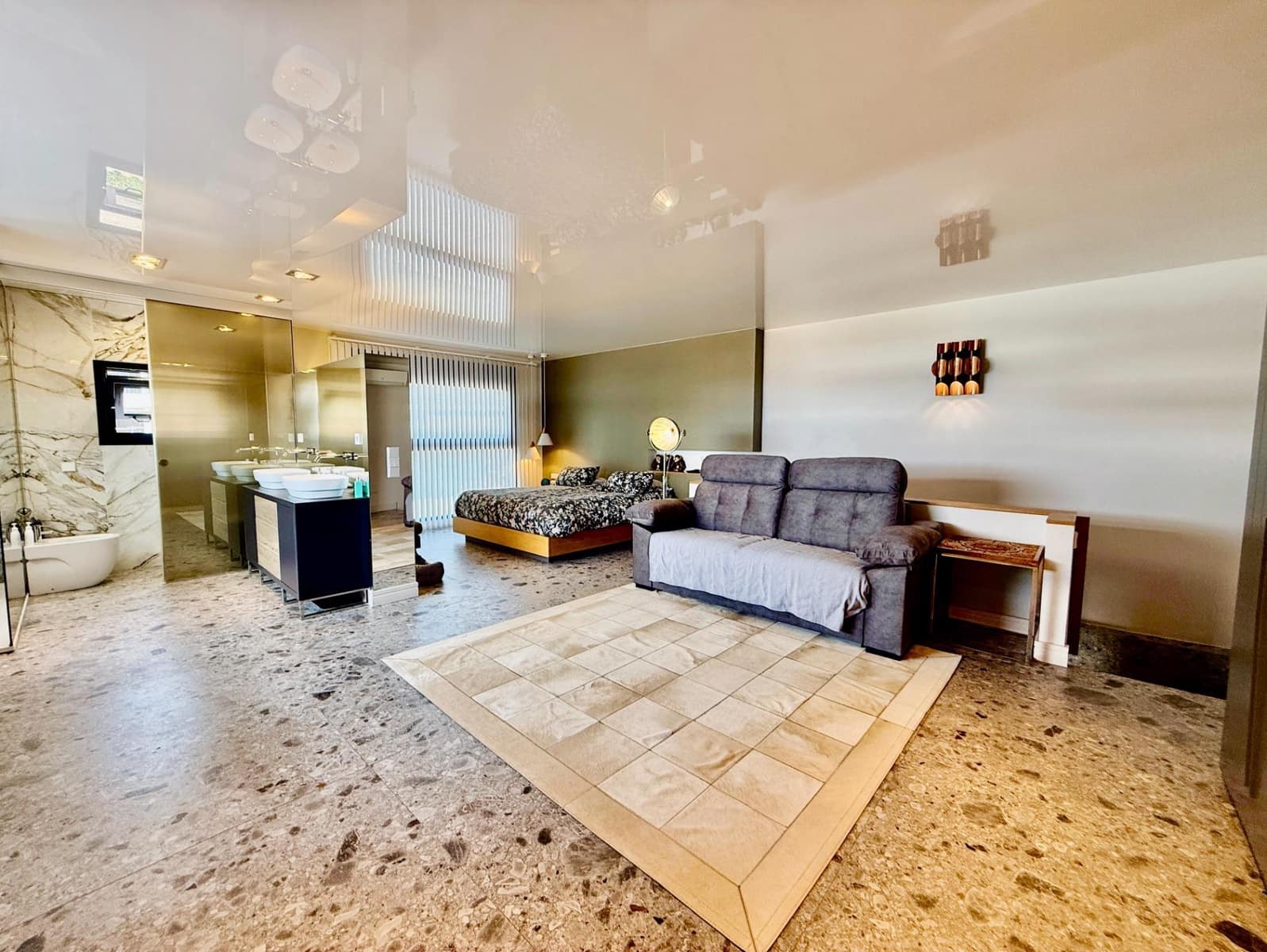 4 bedroom Villa for sale in Benalmadena with pool garage - € 1,395,000 (Ref: 9422292)