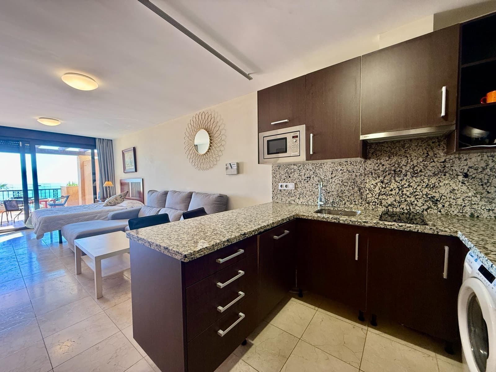 Studio te koop in Benalmadena met zwembad garage - € 270.000 (Ref: 9427428)