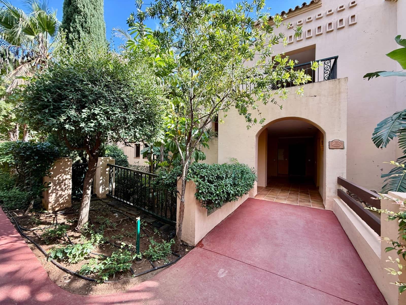 Studio te koop in Benalmadena met zwembad garage - € 270.000 (Ref: 9427428)