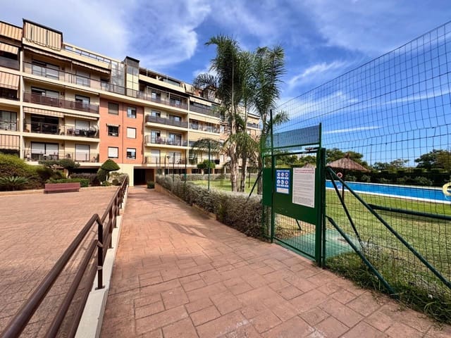 3 bedroom Flat for sale in Málaga city with pool - € 549,900 (Ref: 9440226)