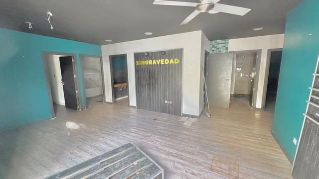 4 camera da letto Commerciale da affittare in Malaga città - 1.500 € (Rif: 9446612)