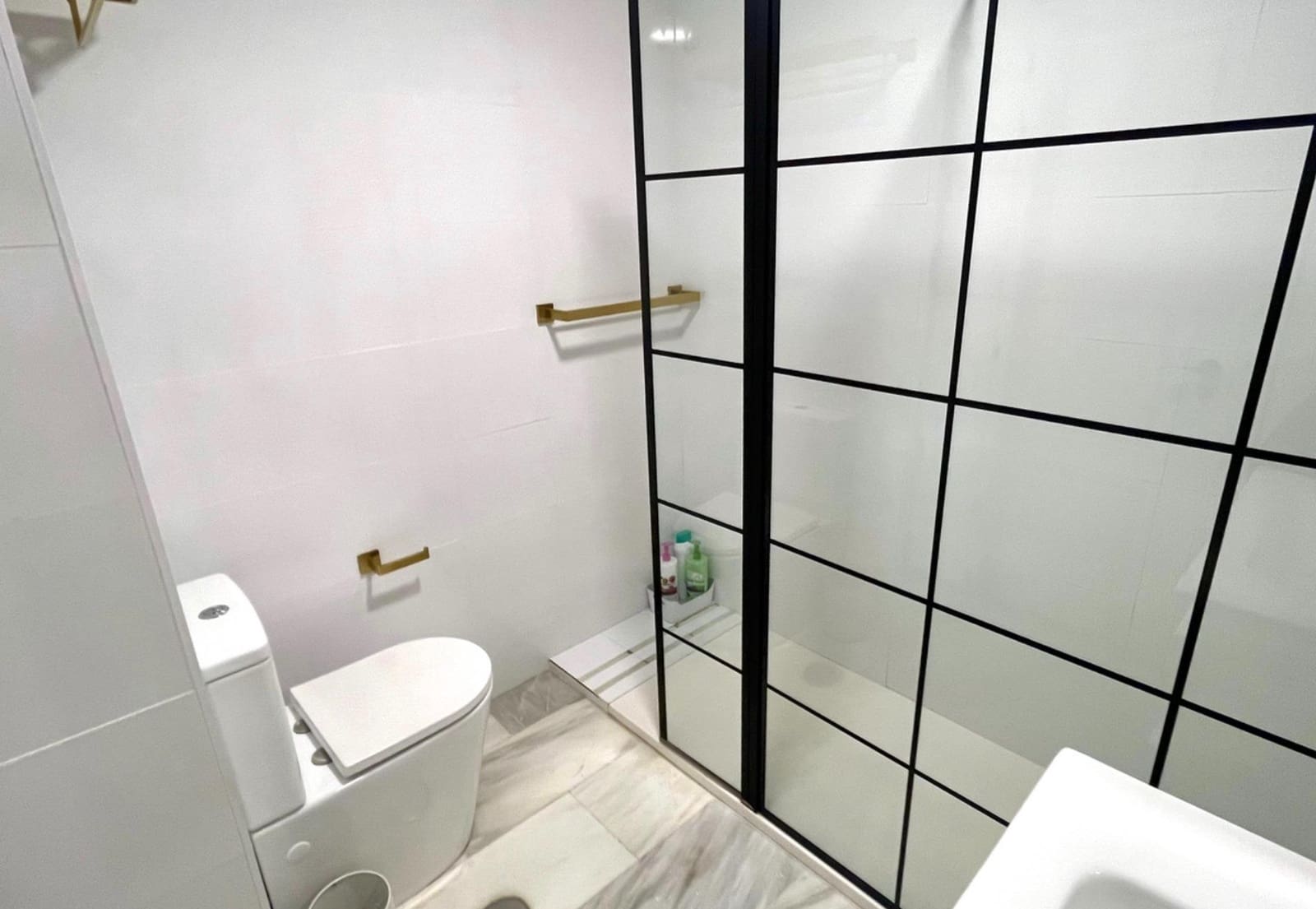 2 quarto Apartamento para arrendar em Torrequebrada com piscina garagem - 1 800 € (Ref: 9456492)