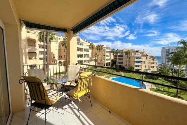 2 quarto Apartamento para arrendar em Torrequebrada, Benalmádena com piscina garagem - 1 800 € (Ref: 9456492)