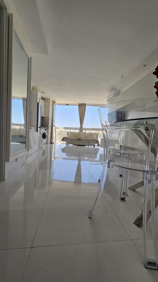 Estúdio para venda em Torrequebrada com piscina - 239 000 € (Ref: 9470589)