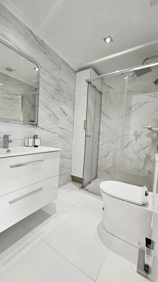 Estúdio para venda em Torrequebrada com piscina - 239 000 € (Ref: 9470589)