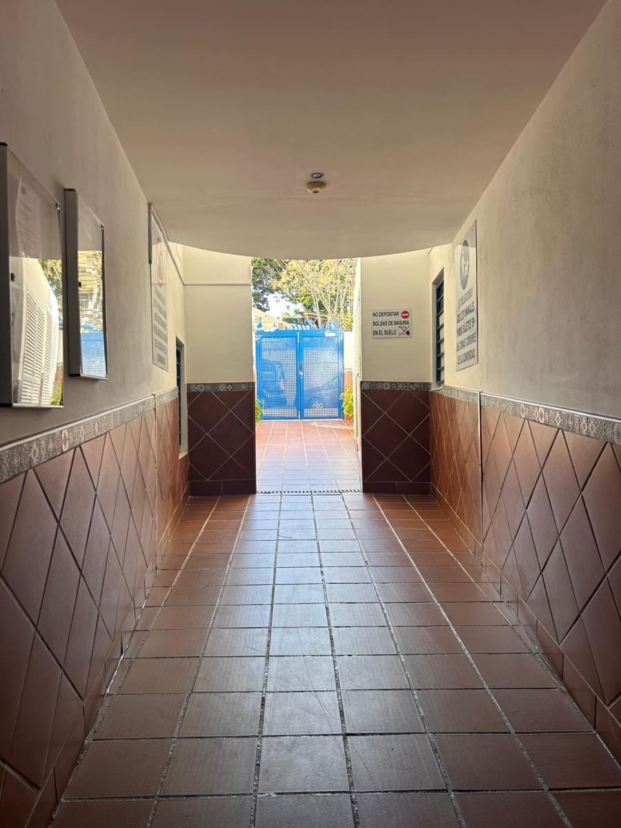 1 chambre Appartement à vendre à Torrequebrada avec piscine - 259 900 € (Ref: 9476232)