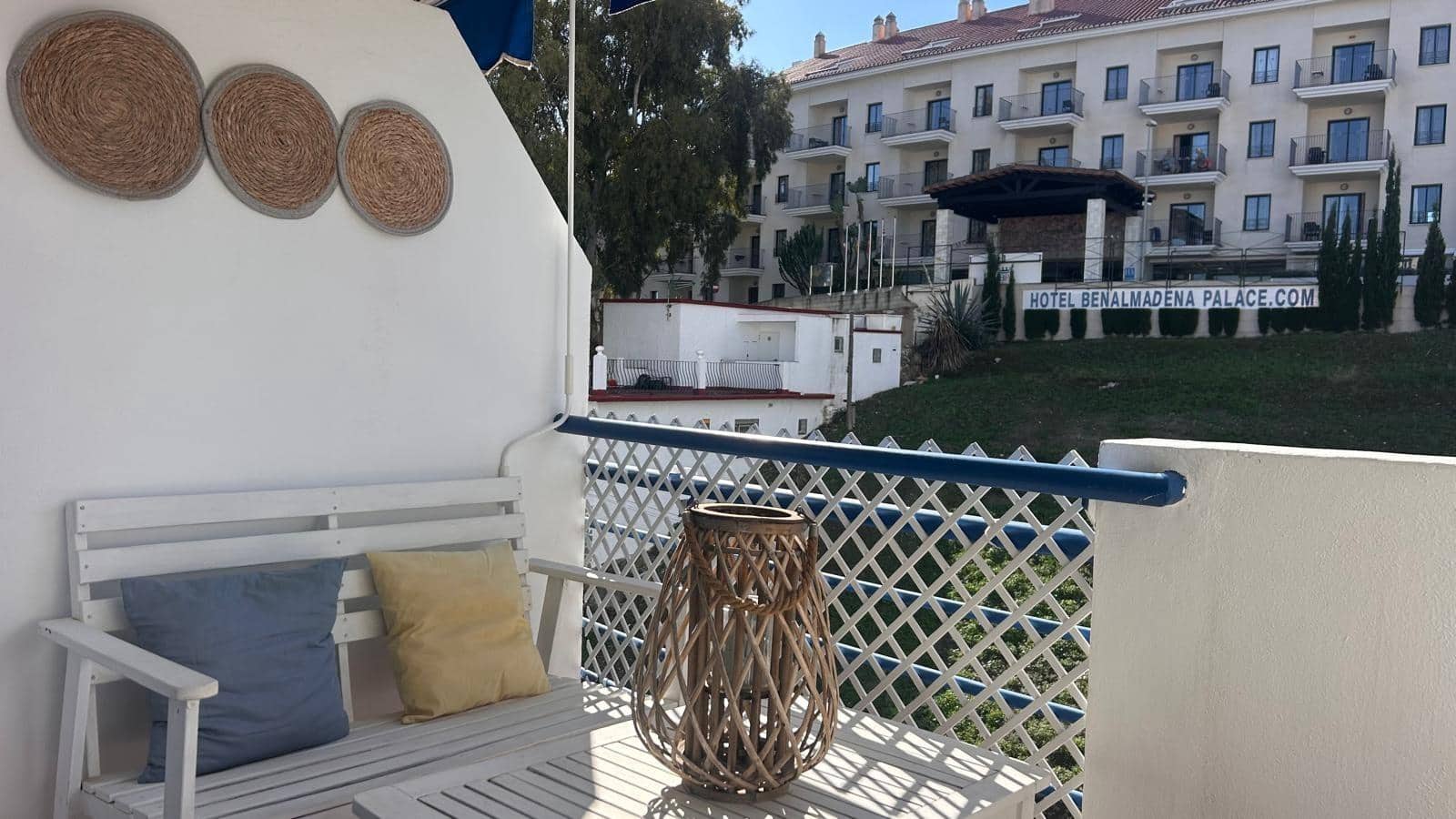 1 sypialnia Apartament na sprzedaż w Torrequebrada z basenem garażem - 245 000 € (Ref: 9476232)