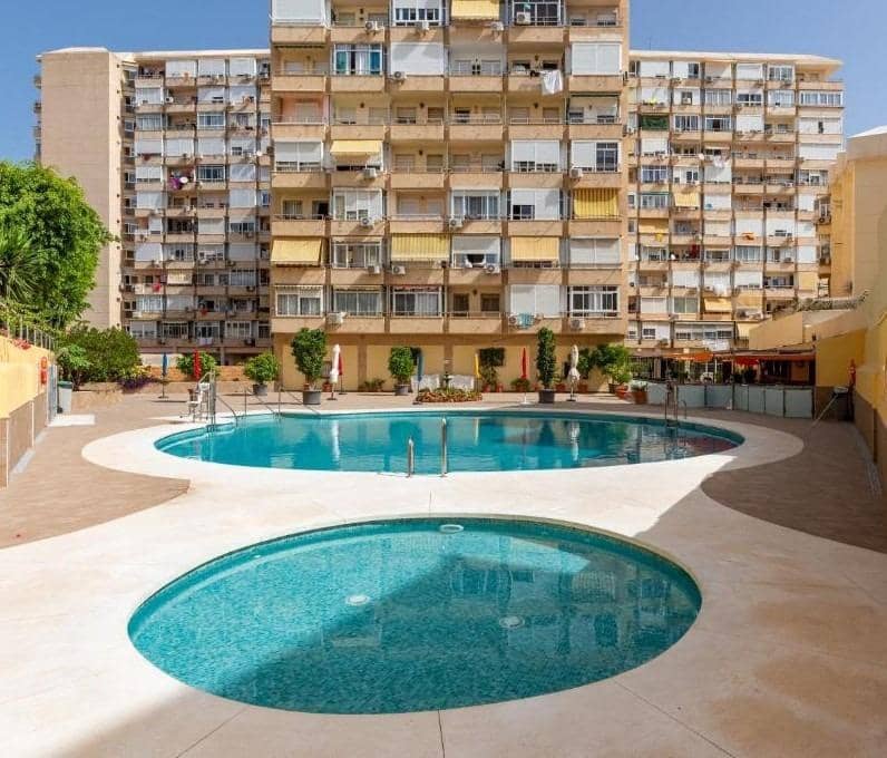 Studio for sale in Torremolinos with pool - € 170,000 (Ref: 9476233)