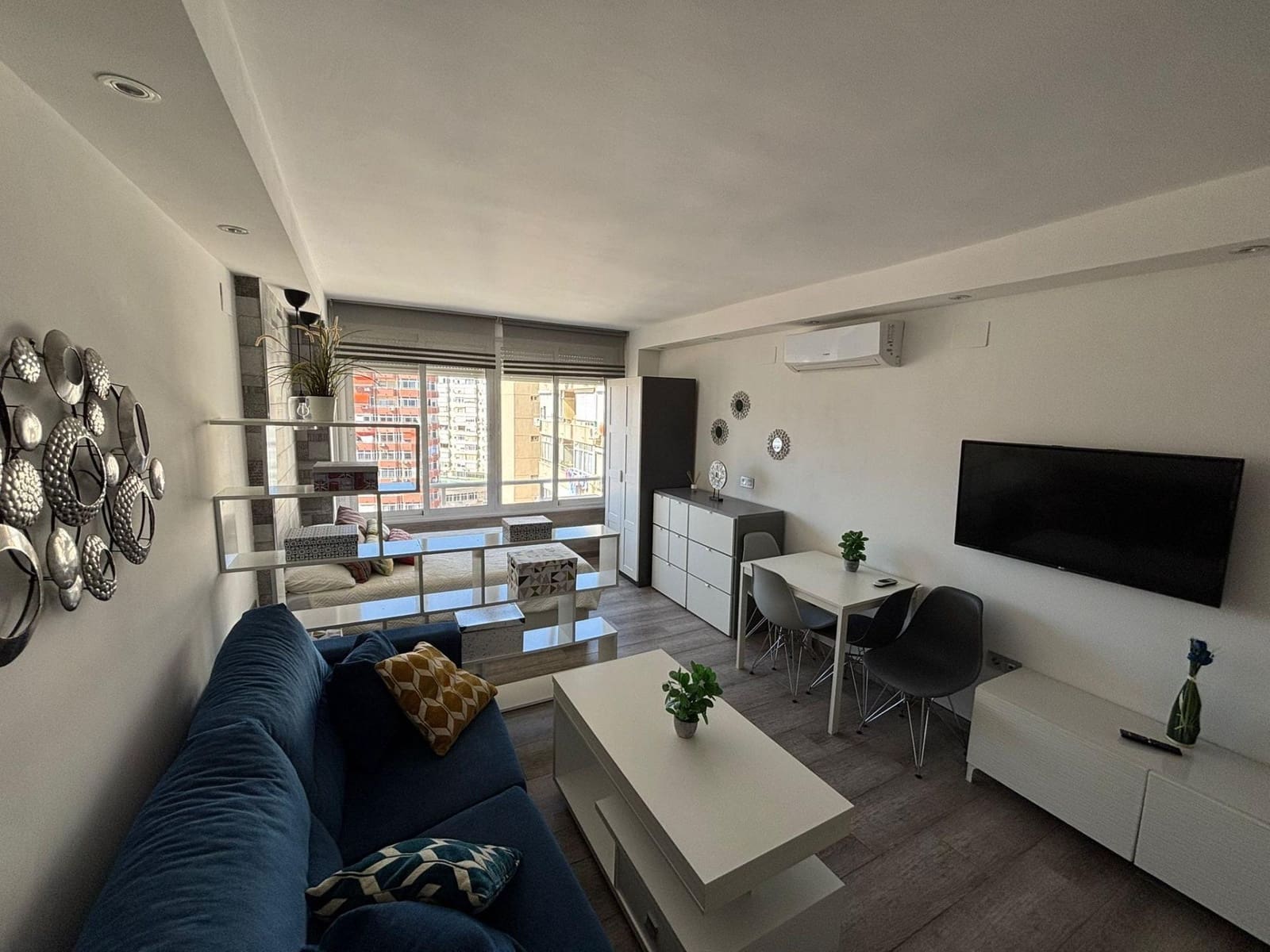 Studio for sale in Torremolinos with pool - € 170,000 (Ref: 9476233)