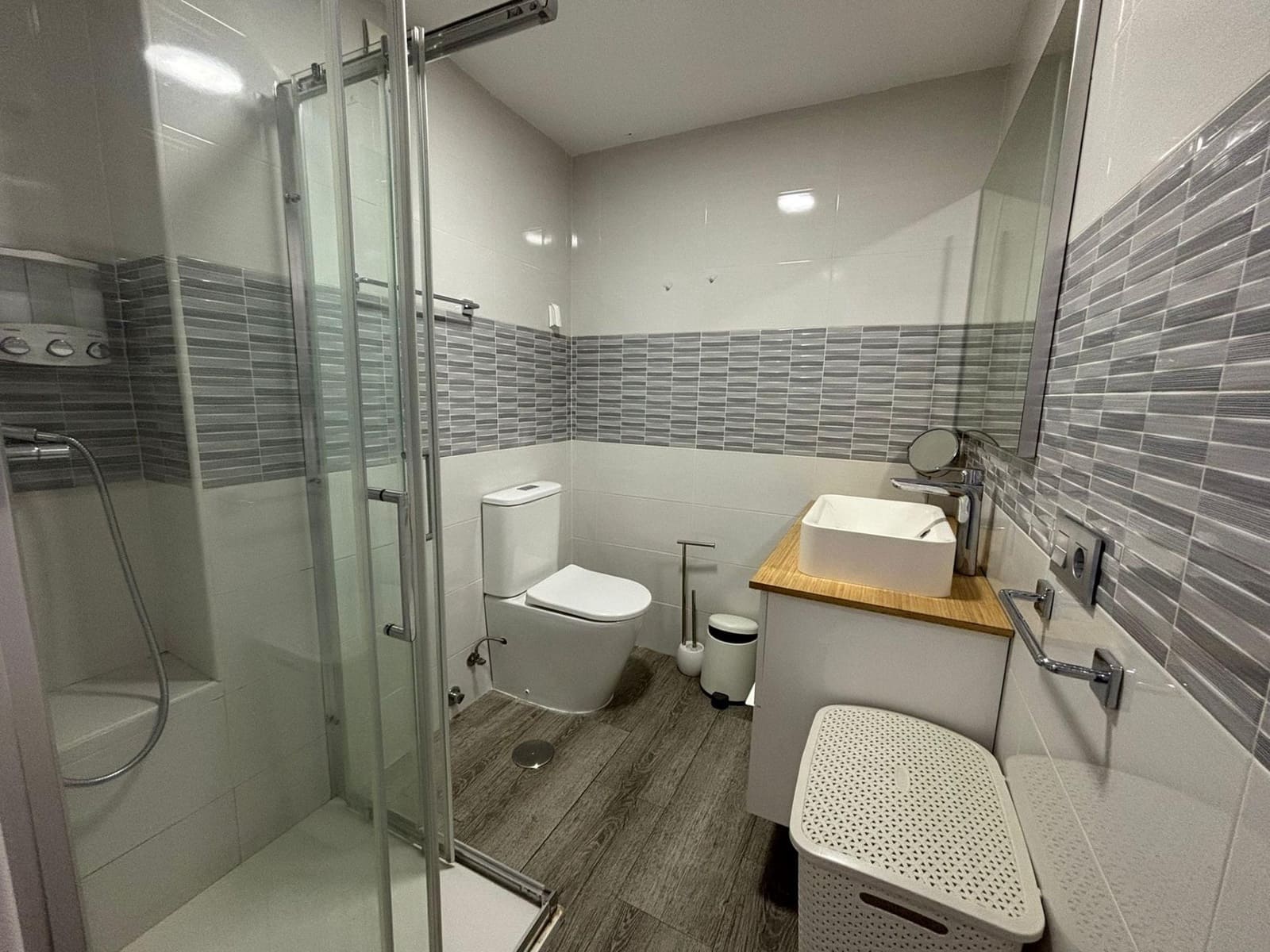 Studio for sale in Torremolinos with pool - € 170,000 (Ref: 9476233)