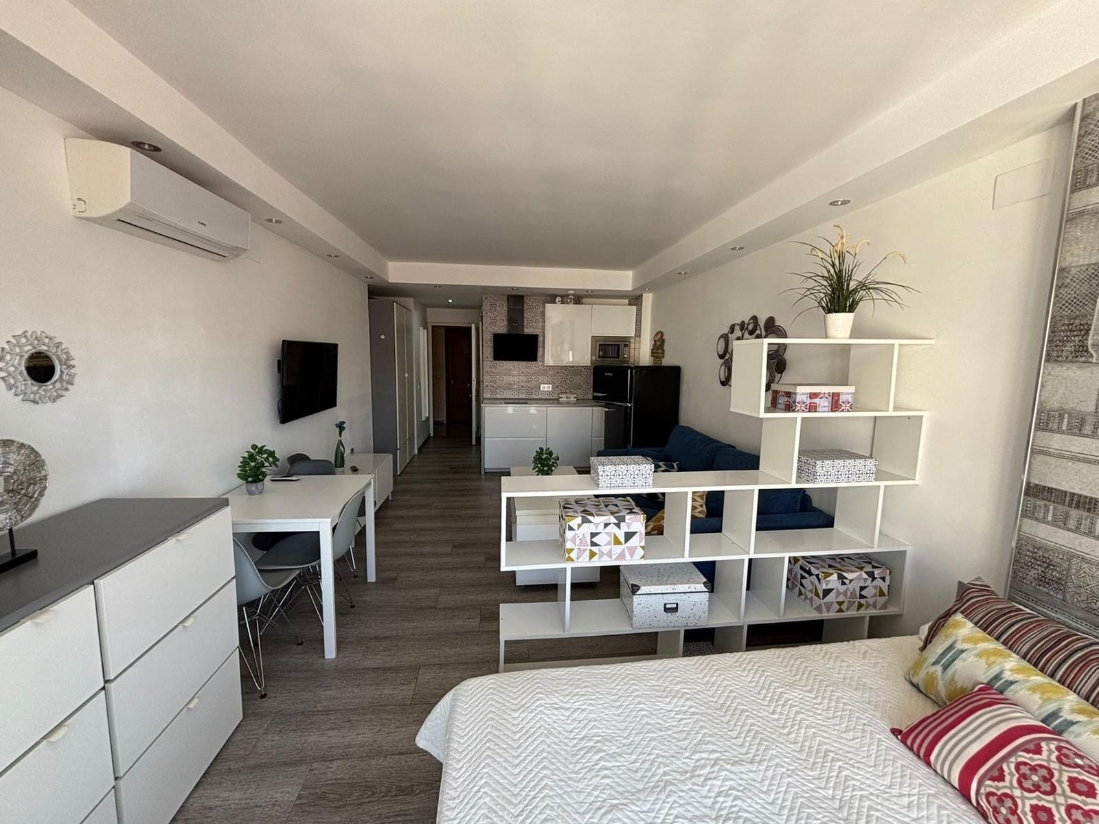 Studio for sale in Torremolinos with pool - € 170,000 (Ref: 9476233)