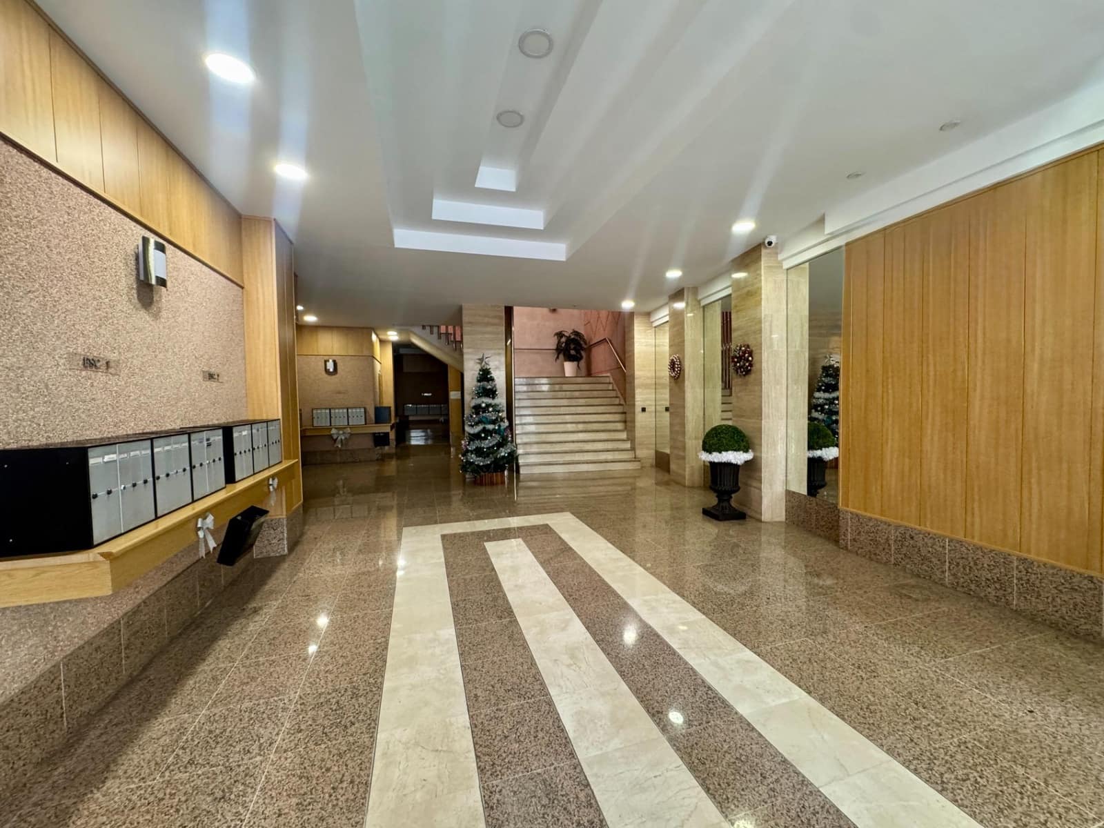 2 soveværelse Lejlighed til salg i Torremolinos med swimmingpool garage - € 380.000 (Ref: 9488405)