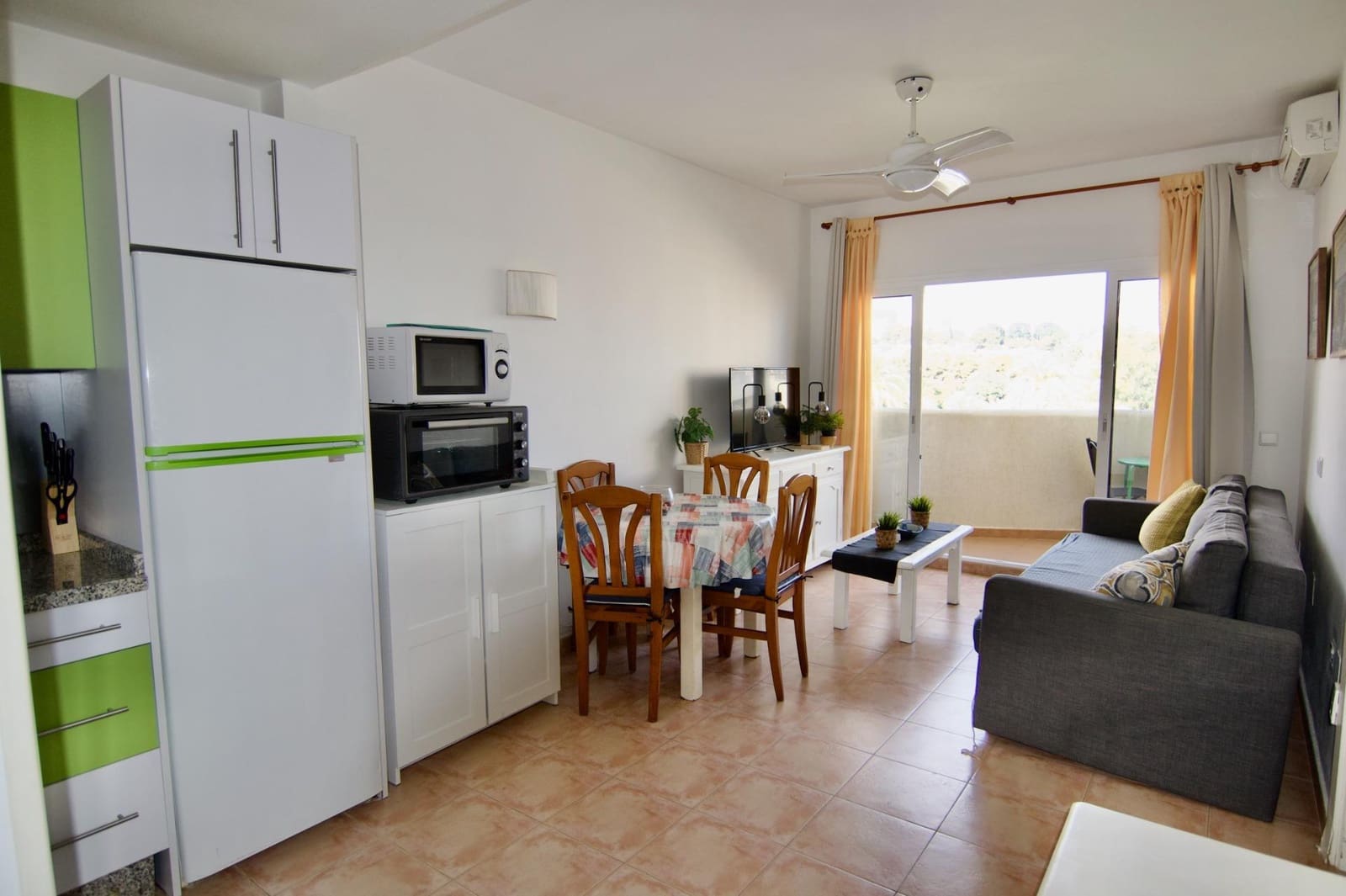 1 bedroom Apartment for sale in Benalmadena with pool garage - € 280,000 (Ref: 9491621)