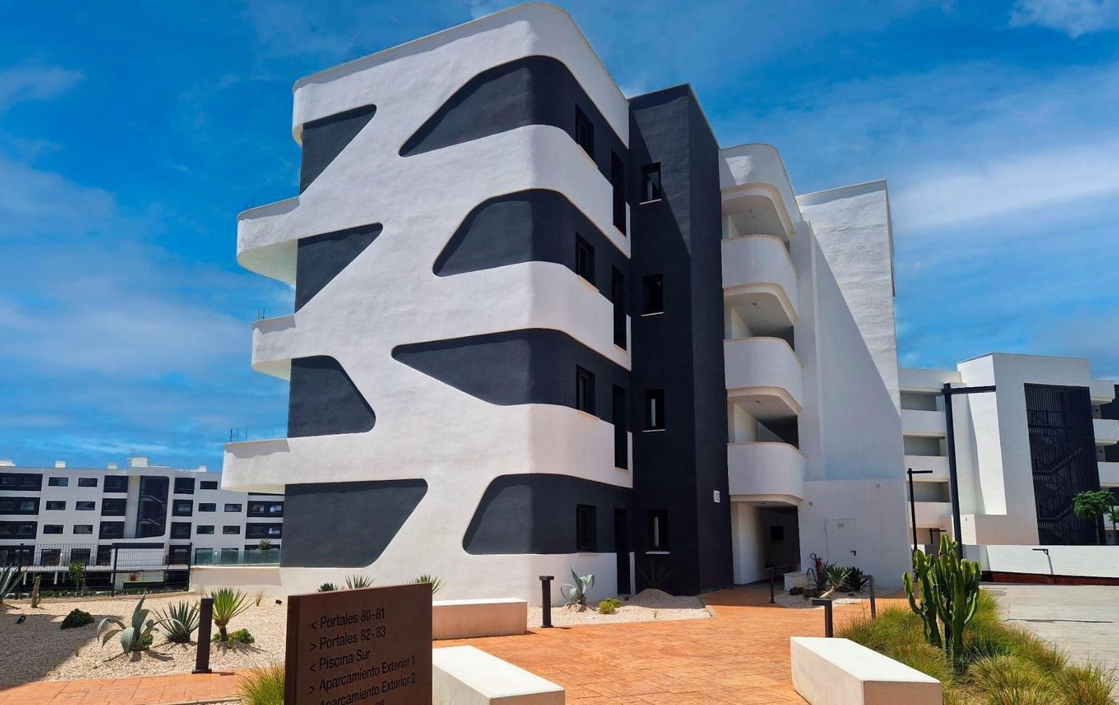 2 chambre Appartement à vendre à Fuengirola avec piscine garage - 489 000 € (Ref: 9509195)