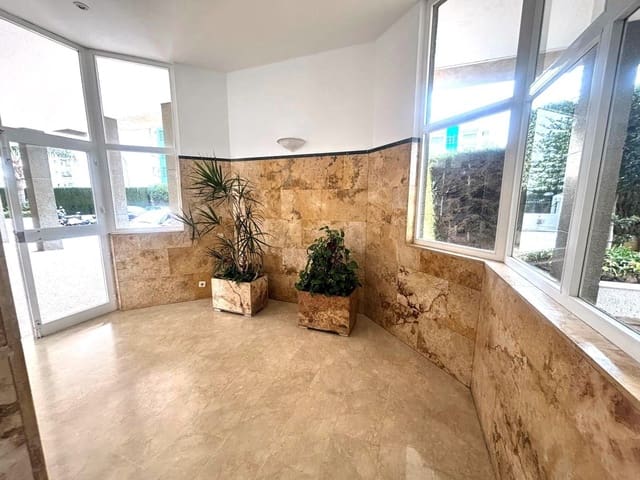 Piso de 4 habitaciones en Arroyo de la Miel, Benalmádena en venta con piscina garaje - 383.500 € (Ref: 9519174)