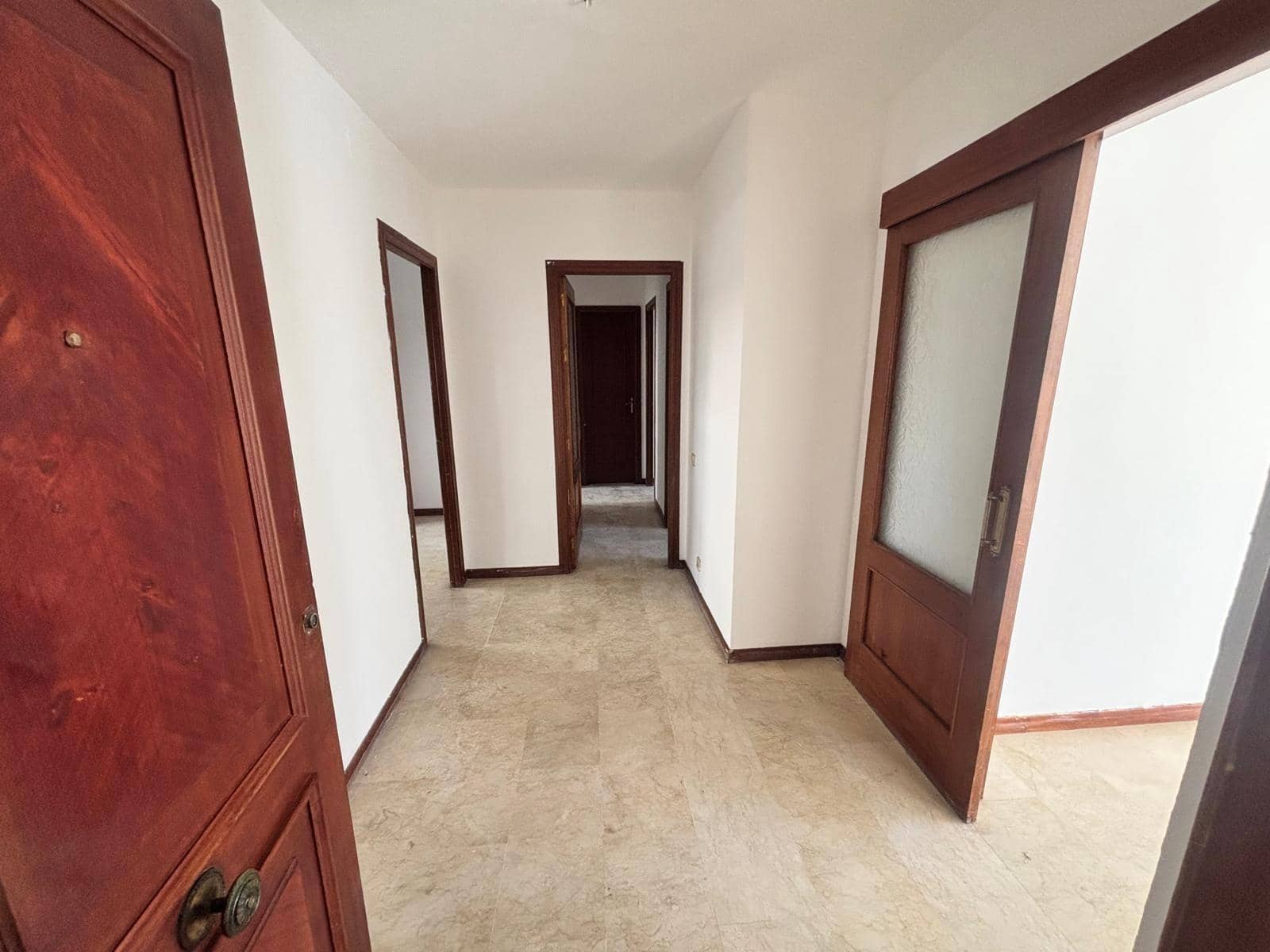 4 bedroom Flat for sale in Arroyo de la Miel with pool garage - € 375,000 (Ref: 9519174)