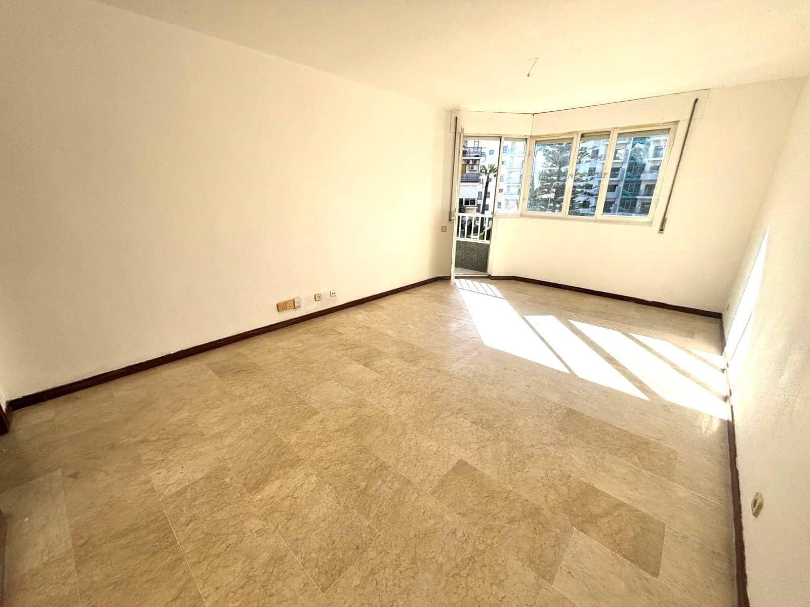 4 quarto Apartamento para venda em Arroyo de la Miel com piscina garagem - 370 000 € (Ref: 9519174)