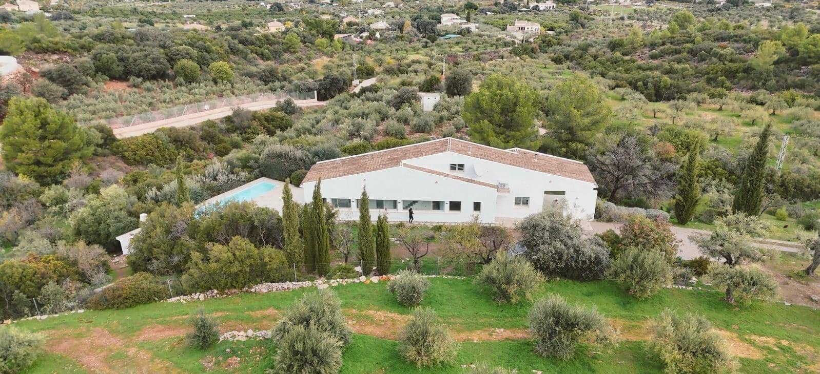 4 soverom Villa til salgs i Alhaurin el Grande med svømmebasseng garasje - € 1 045 000 (Ref: 9524494)