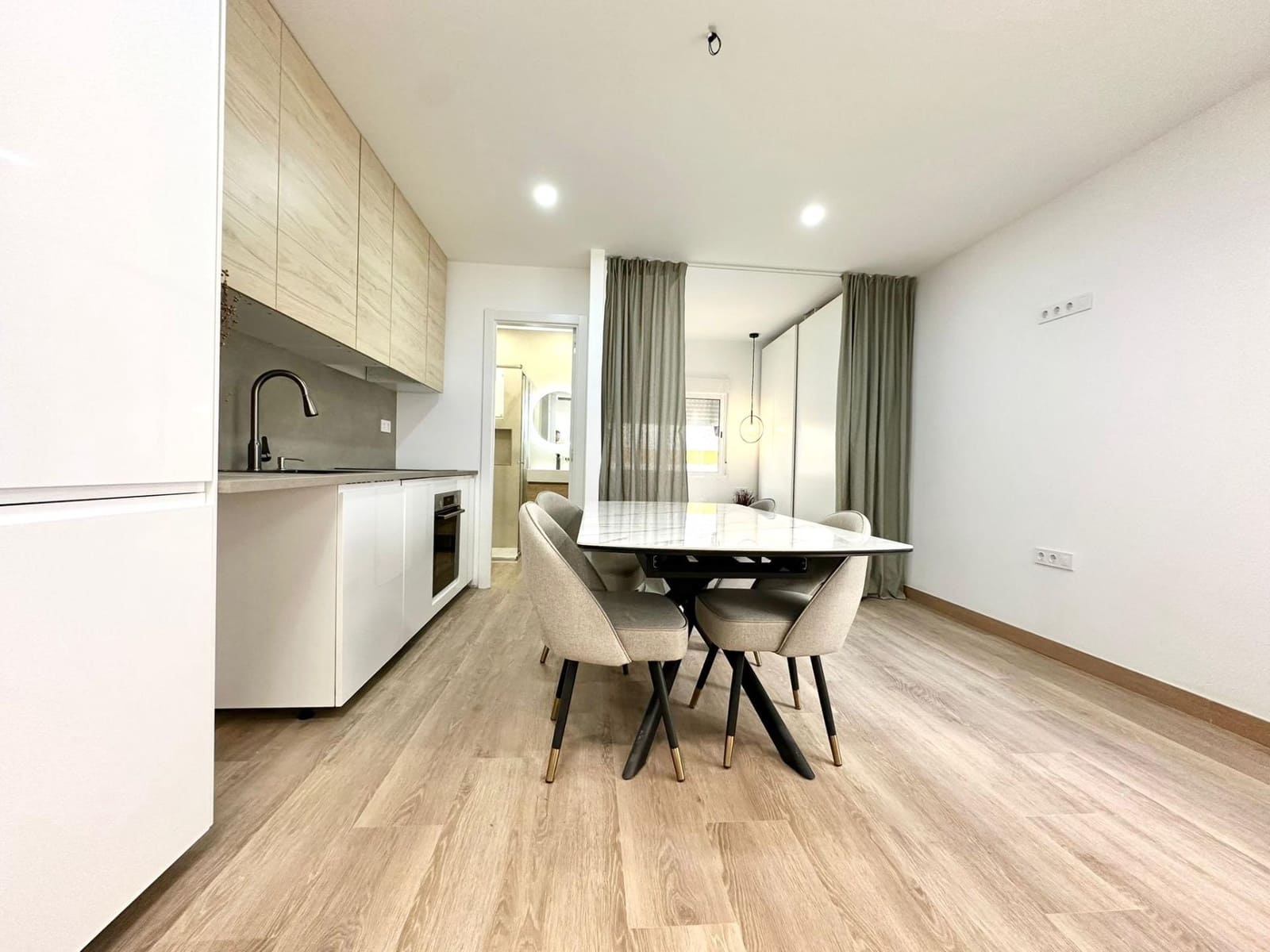 Estúdio para venda em Torremolinos - 163 000 € (Ref: 9530836)