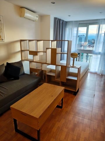 Studio for rent in Torremolinos - € 850 (Ref: 9536308)